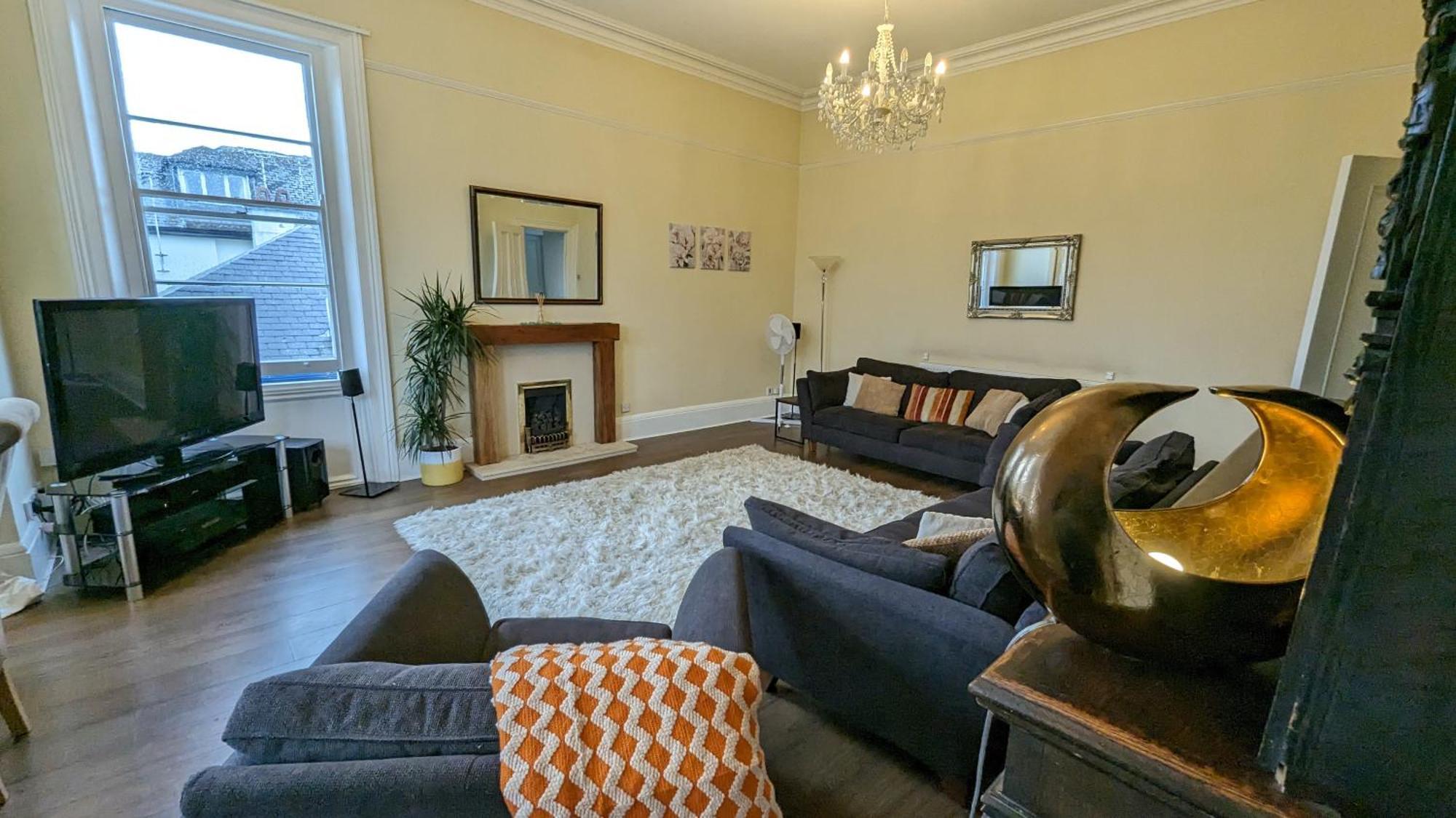 Cotswold Vip Regency Lodge Cheltenham Exterior foto