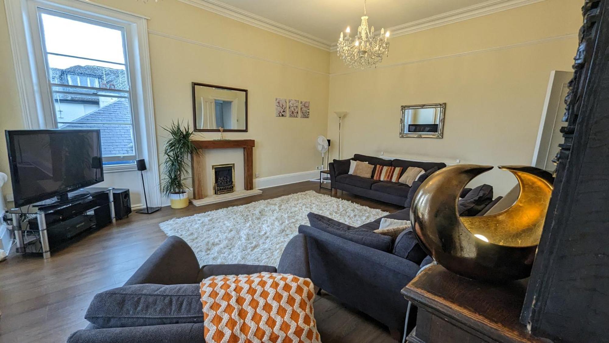 Cotswold Vip Regency Lodge Cheltenham Exterior foto